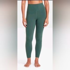 All In Motion Women's Green Ultra High Rise 7/8 Length Leggings